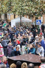 La grande parade 20 * 6240 x 4160 * (8.28MB)